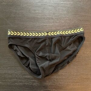 CLASSIC BRIEF - GRECIAN, BLACK - MICROFIBER